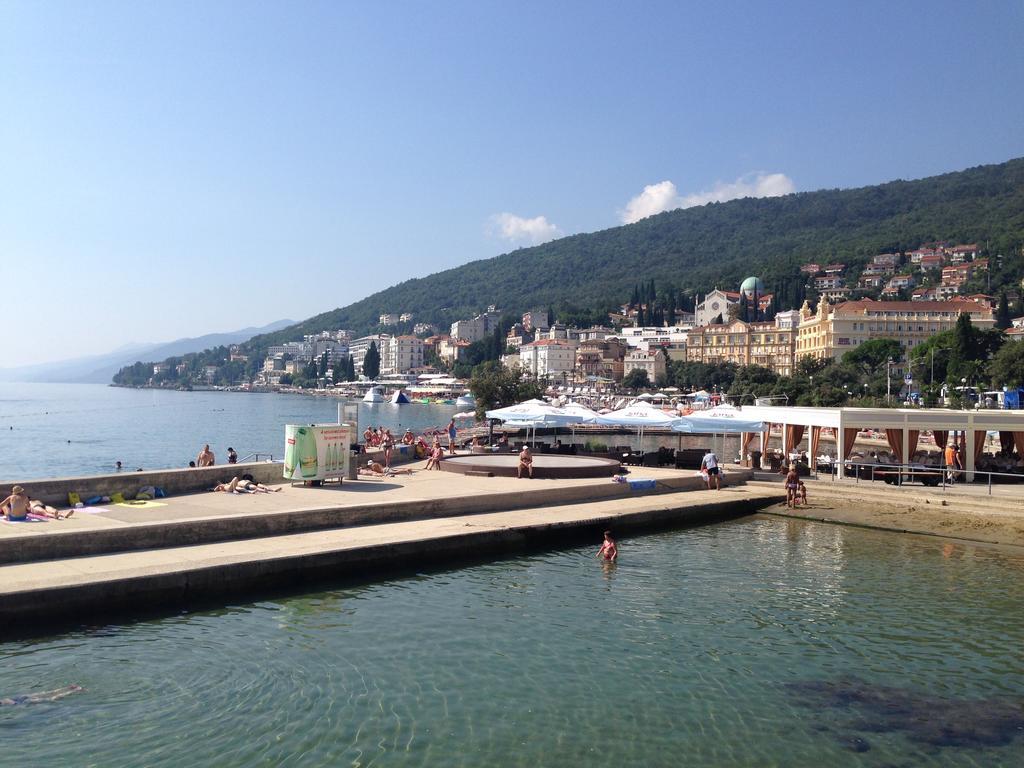 Opatija Central Studio Apartment Buitenkant foto